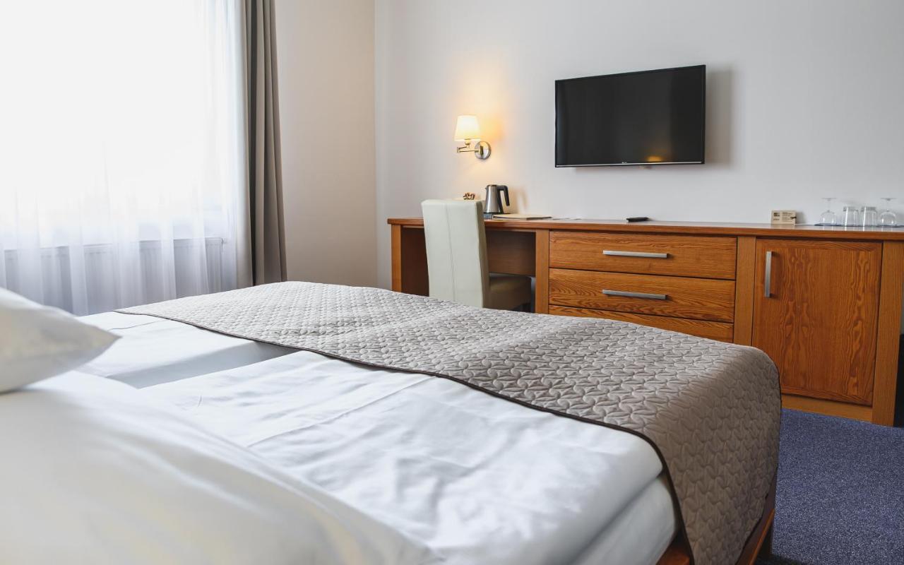 Hotel Horal Rožnov pod Radhoštěm Zewnętrze zdjęcie